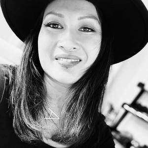 Meet your Posher, Alessa